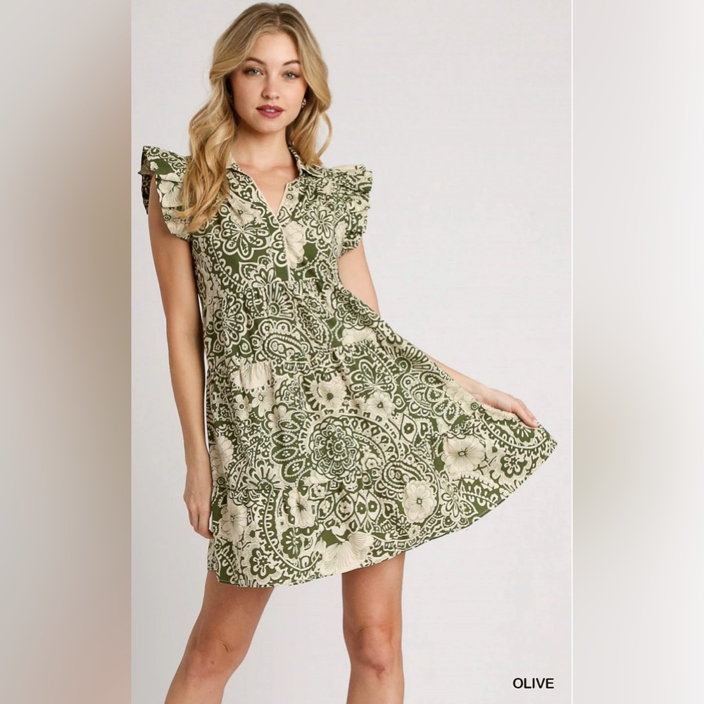 Pretty olive and cream dress. Size M